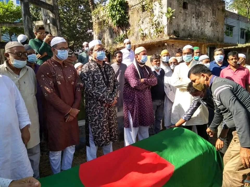 আব্বার জানাজা ও স্মরণসভার ছবি